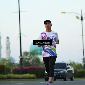Runner Photo 6083441