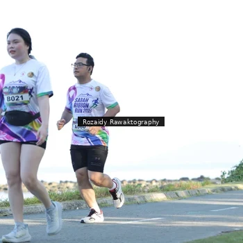 Runner Photo 6083448
