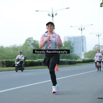 Runner Photo 6083497