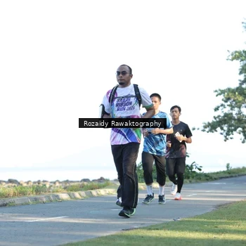 Runner Photo 6083551