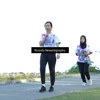 Runner Photo 6083557