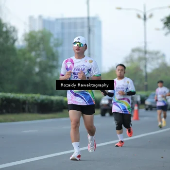 Runner Photo 6083575