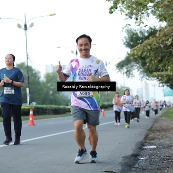 Runner Photo 6083636