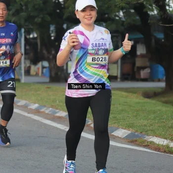 Runner Photo 6083765