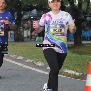 Runner Photo 6083766