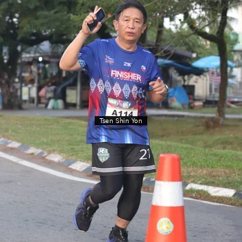 Runner Photo 6083775