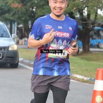Runner Photo 6083784