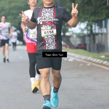 Runner Photo 6083836