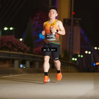 Runner Photo 6084145