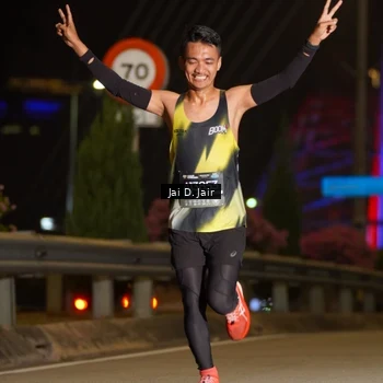 Runner Photo 6084241