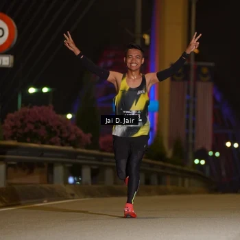 Runner Photo 6084249