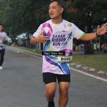 Runner Photo 6084252