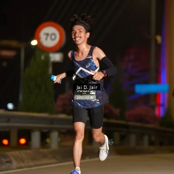 Runner Photo 6084313