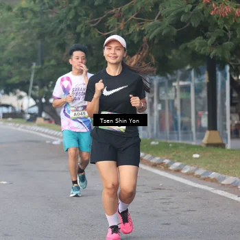 Runner Photo 6084456
