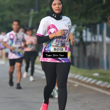 Runner Photo 6084592