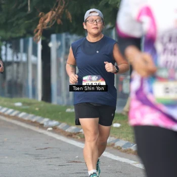 Runner Photo 6084664