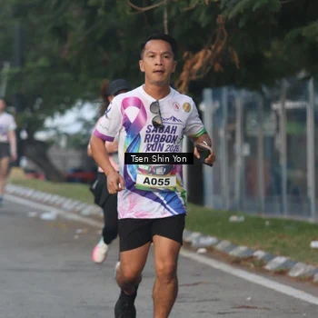 Runner Photo 6084677