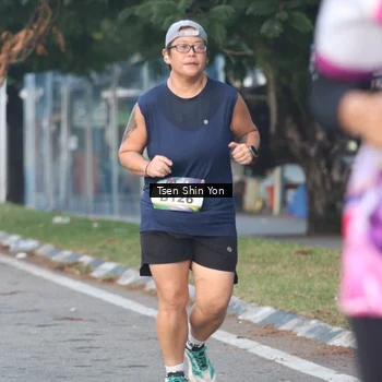 Runner Photo 6084679
