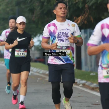 Runner Photo 6084703