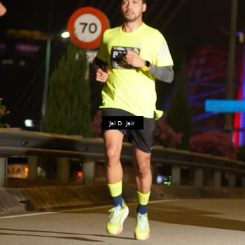 Runner Photo 6084749