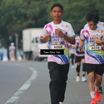 Runner Photo 6084751