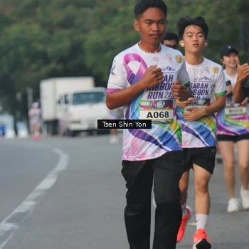 Runner Photo 6084768