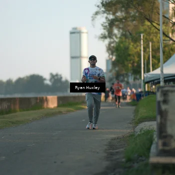 Runner Photo 6084775