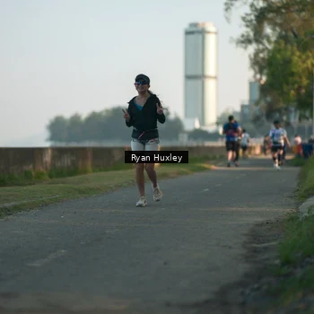 Runner Photo 6084795