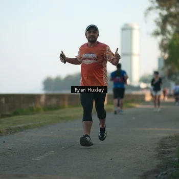 Runner Photo 6084809