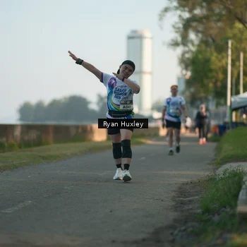 Runner Photo 6084845