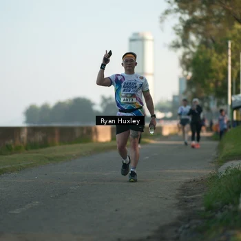 Runner Photo 6084850