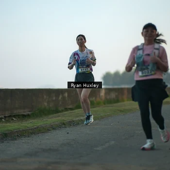Runner Photo 6084862