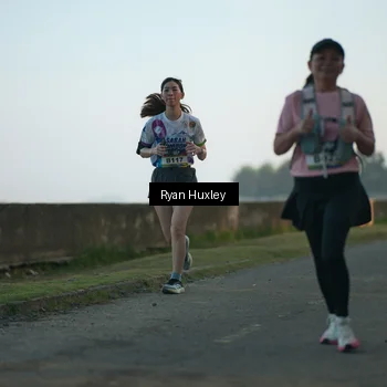 Runner Photo 6084866