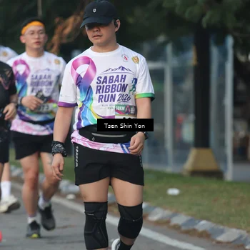 Runner Photo 6084899