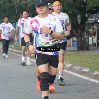 Runner Photo 6084911