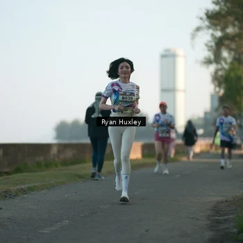 Runner Photo 6084940
