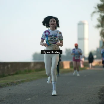 Runner Photo 6084945