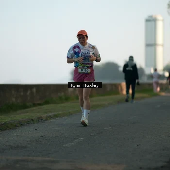 Runner Photo 6084951