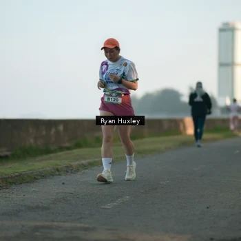 Runner Photo 6084955