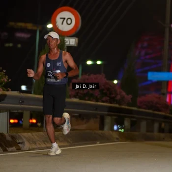 Runner Photo 6084956