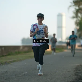 Runner Photo 6084972