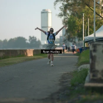 Runner Photo 6084982