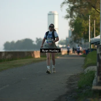Runner Photo 6084995