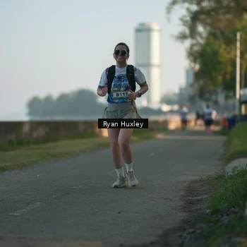 Runner Photo 6085007