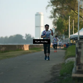 Runner Photo 6085029