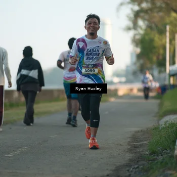 Runner Photo 6085042