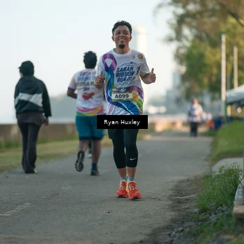 Runner Photo 6085044