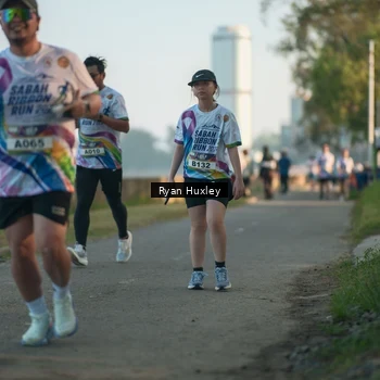 Runner Photo 6085054