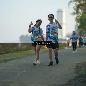Runner Photo 6085074