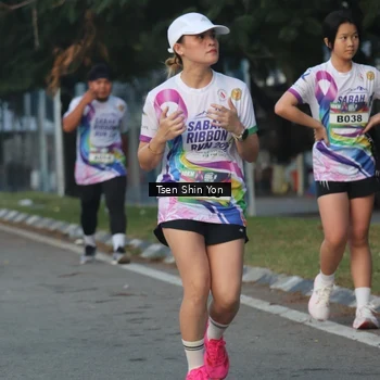 Runner Photo 6085084